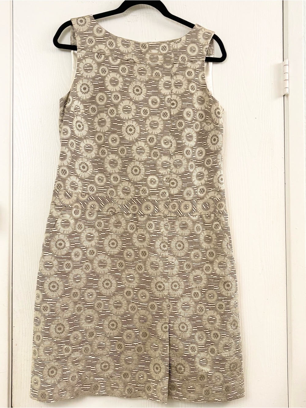 Classiques Entier Beige Jacquard Sleeveless Shift Dress Size M